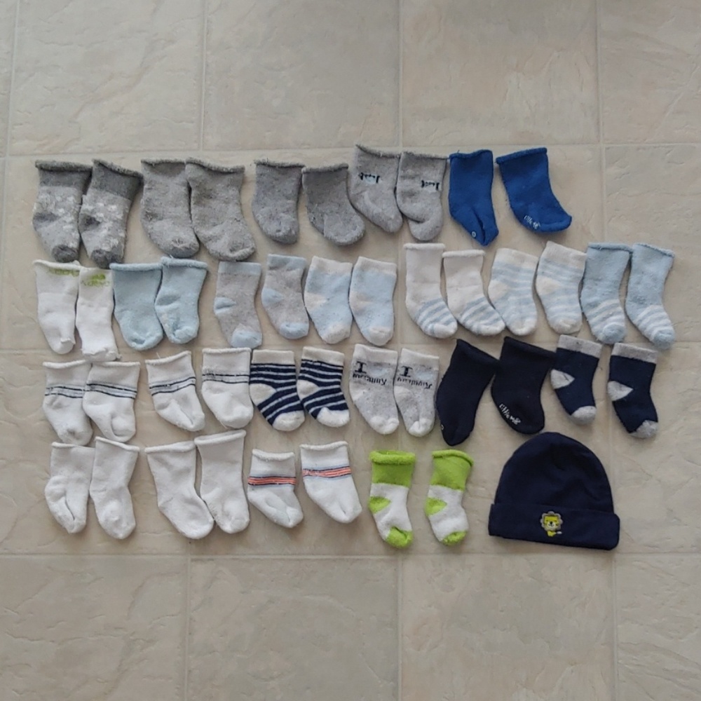 Infant socks SOLD!